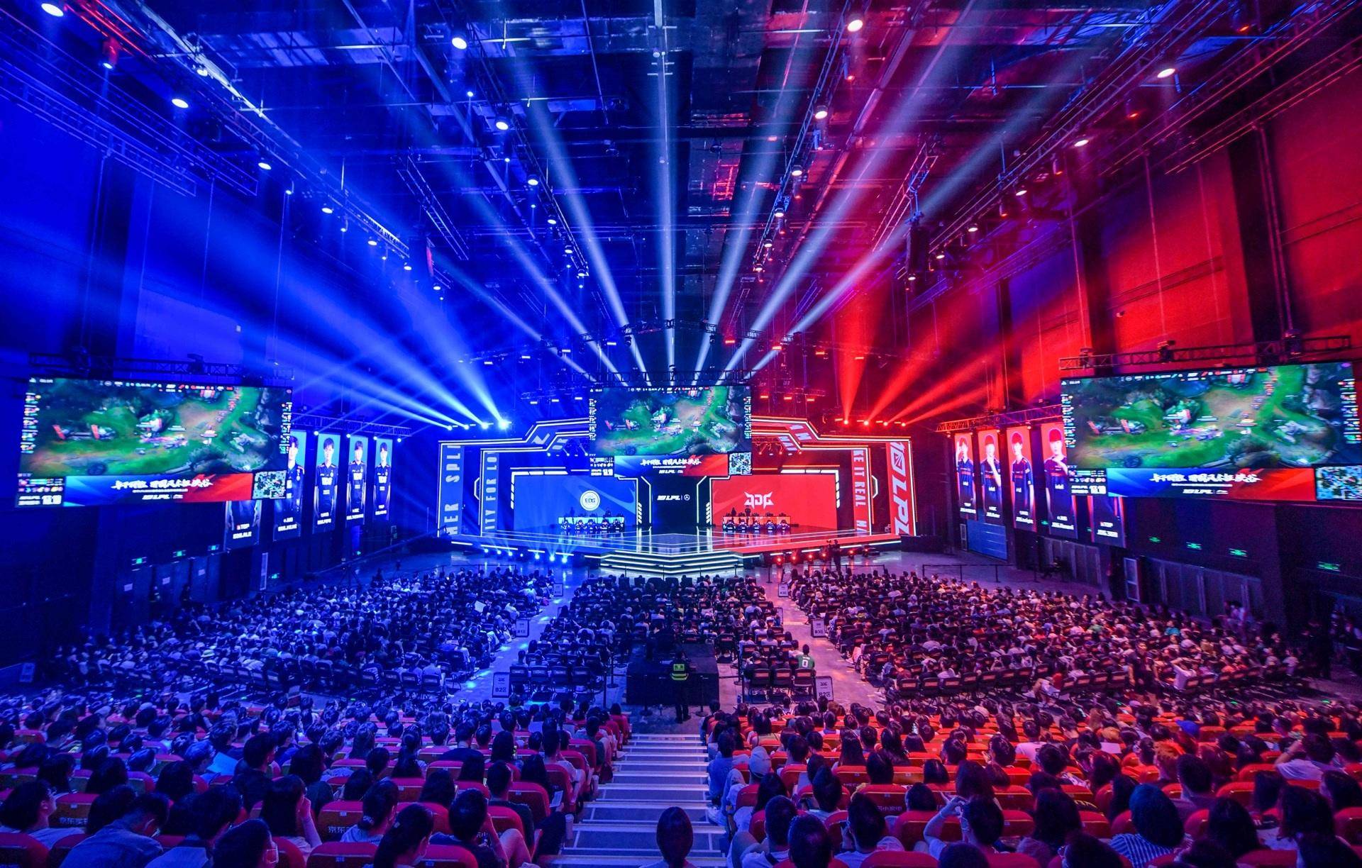 这些努力逐 这些努力逐