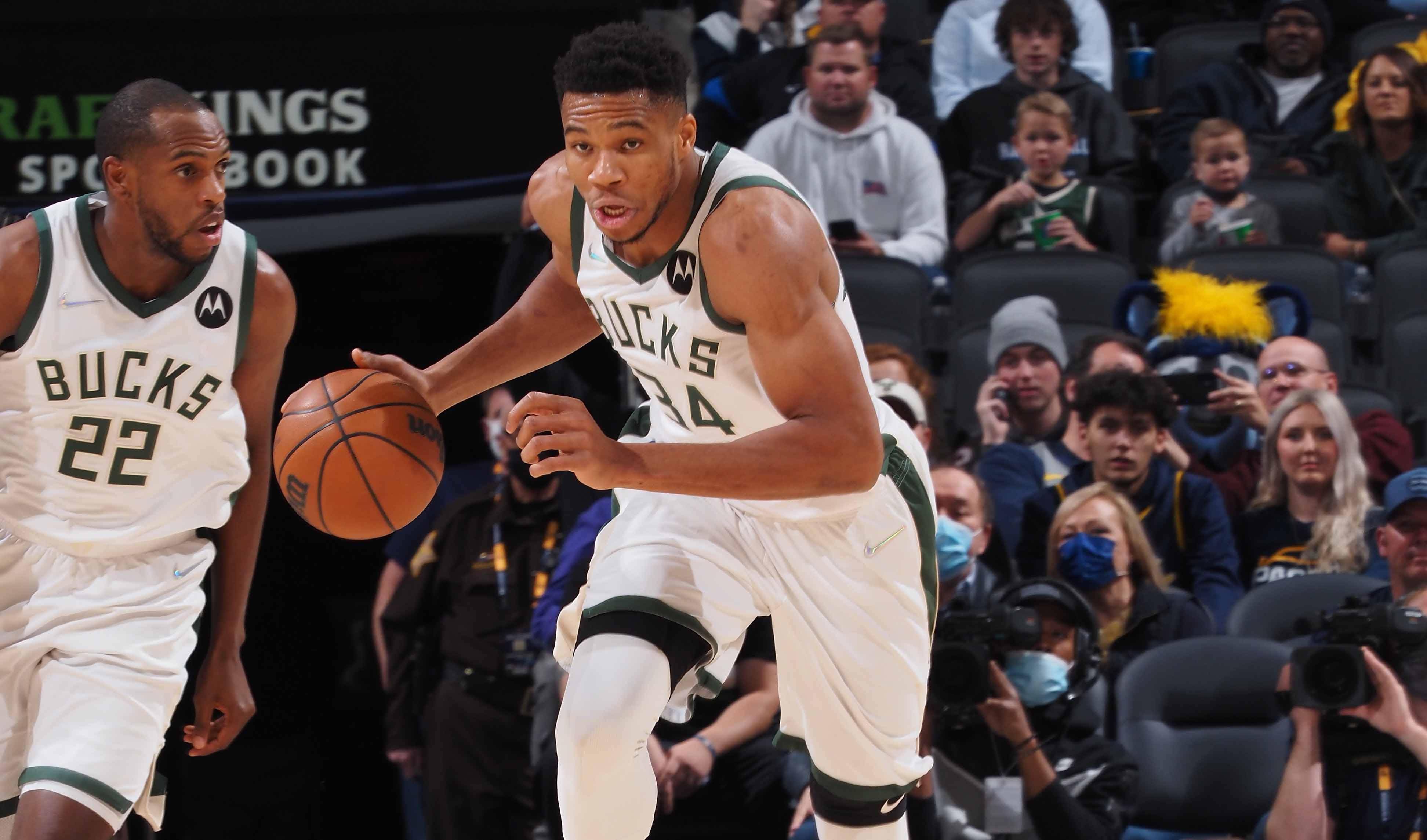 两位边锋与 两位边锋与