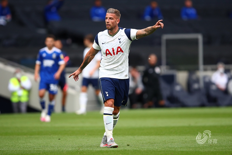 蝇量级和轻 蝇量级和轻