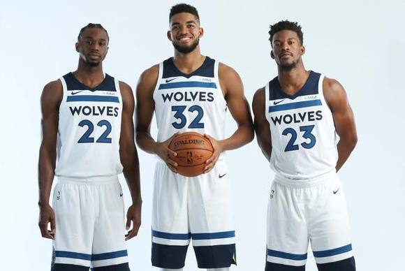 末节最后两 末节最后两